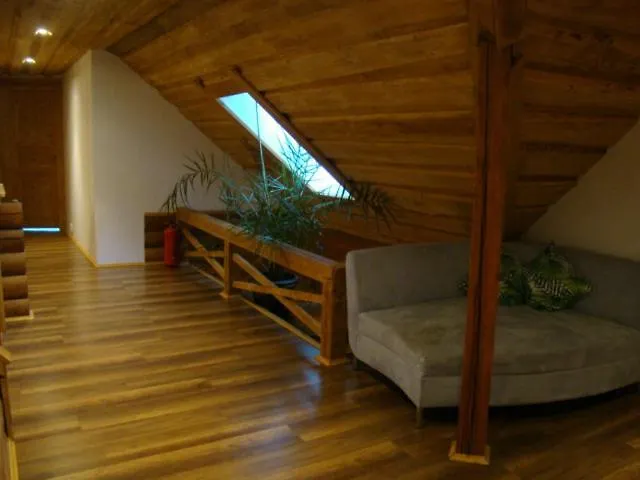 بيت للعطل Isakaru Puhkemaja