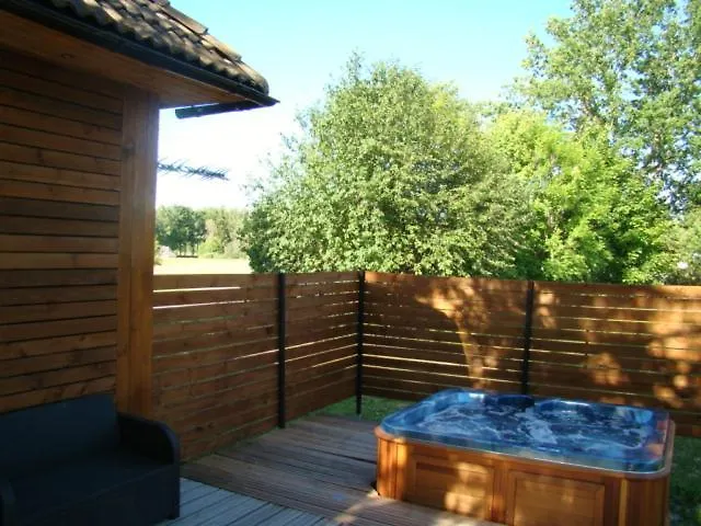 Isakaru Puhkemaja بيت للعطل *